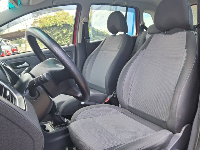 VOLKSWAGEN - SPACEFOX - 2011/2011 - Vermelha - R$ 41.900,00