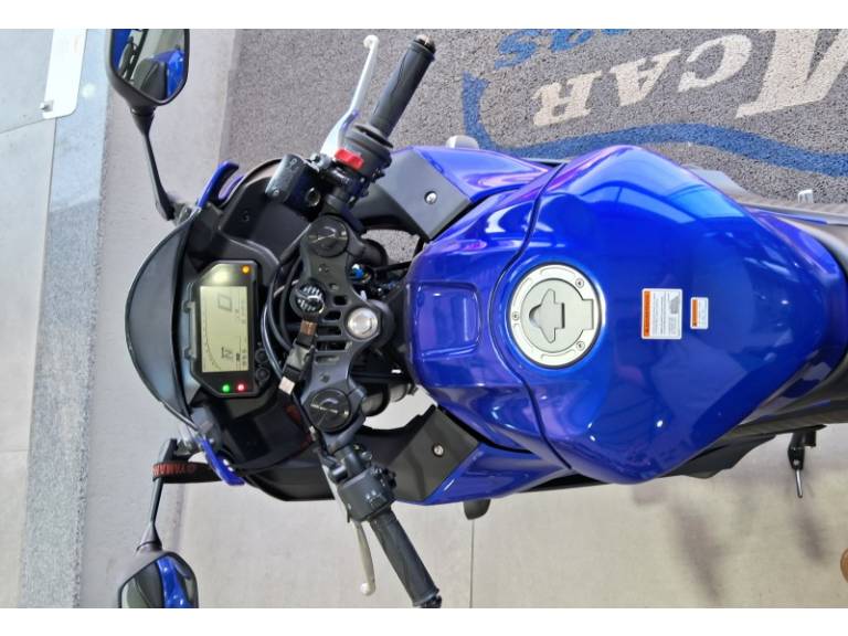 YAMAHA - YZF - 2022/2023 - Azul - R$ 30.900,00