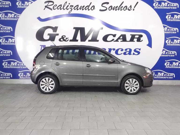 VOLKSWAGEN - POLO - 2011/2012 - Cinza - R$ 42.900,00