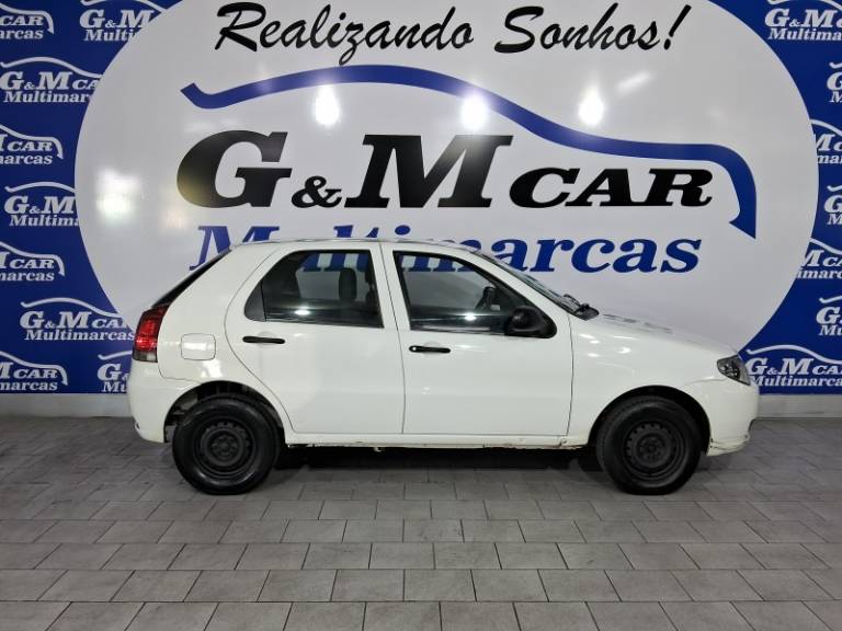 FIAT - PALIO - 2016/2016 - Branca - R$ 30.900,00