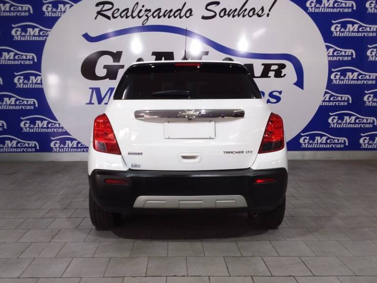 CHEVROLET - TRACKER - 2014/2015 - Branca - R$ 71.900,00