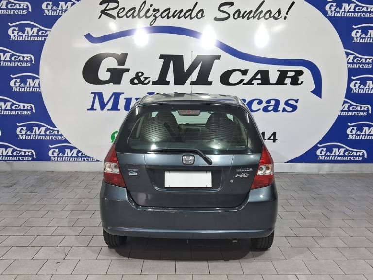 HONDA - FIT - 2005/2005 - Cinza - R$ 32.900,00
