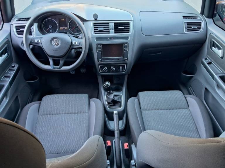 VOLKSWAGEN - FOX - 2019/2019 - Vermelha - R$ 62.900,00