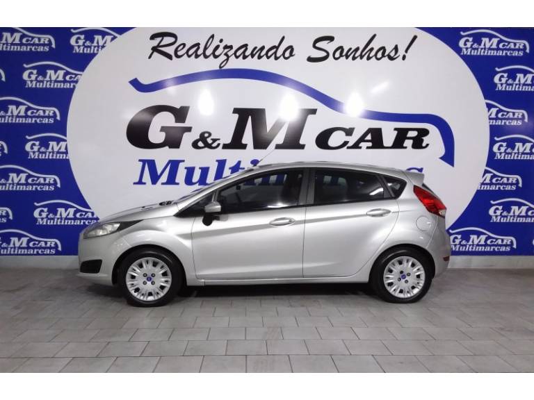 FORD - FIESTA - 2015/2015 - Prata - R$ 45.900,00