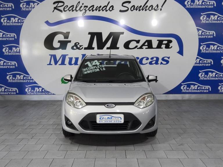 FORD - FIESTA - 2013/2014 - Prata - R$ 38.900,00