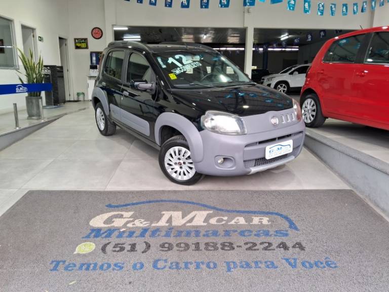 FIAT - UNO - 2011/2012 - Preta - R$ 32.900,00