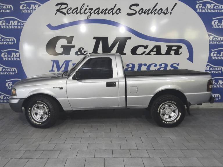FORD - RANGER - 2005/2005 - Prata - R$ 65.900,00