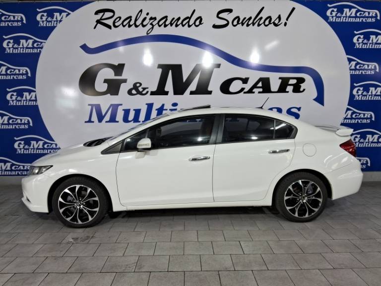 HONDA - CIVIC - 2013/2014 - Branca - R$ 81.900,00