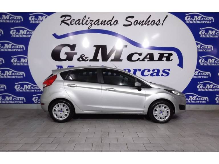 FORD - FIESTA - 2015/2015 - Prata - R$ 45.900,00