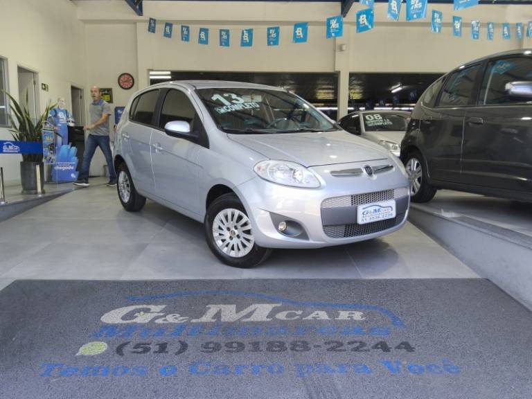 FIAT - PALIO - 2012/2013 - Prata - R$ 34.900,00