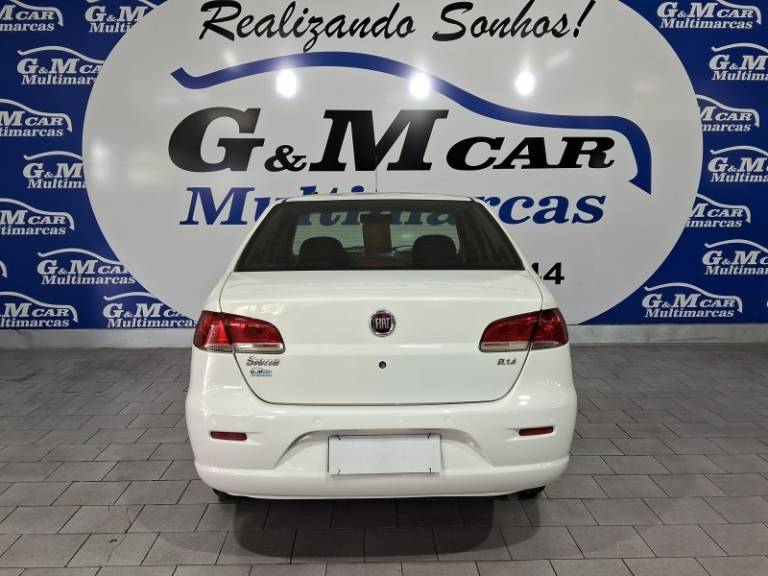 FIAT - SIENA - 2011/2012 - Branca - R$ 34.900,00
