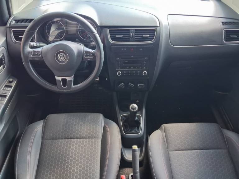 VOLKSWAGEN - CROSSFOX - 2013/2013 - Preta - R$ 43.900,00