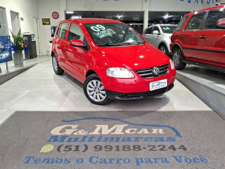 VOLKSWAGEN - FOX - 2008/2009 - Vermelha - R$ 32.900,00