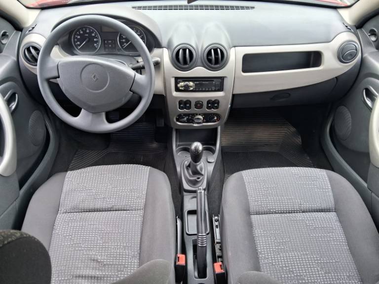 RENAULT - SANDERO - 2010/2010 - Vermelha - R$ 29.900,00