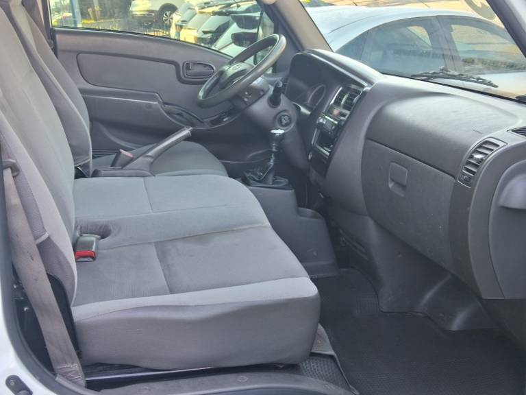 HYUNDAI - HR - 2018/2019 - Branca - R$ 127.900,00