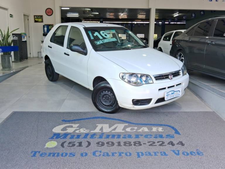 FIAT - PALIO - 2016/2016 - Branca - R$ 30.900,00