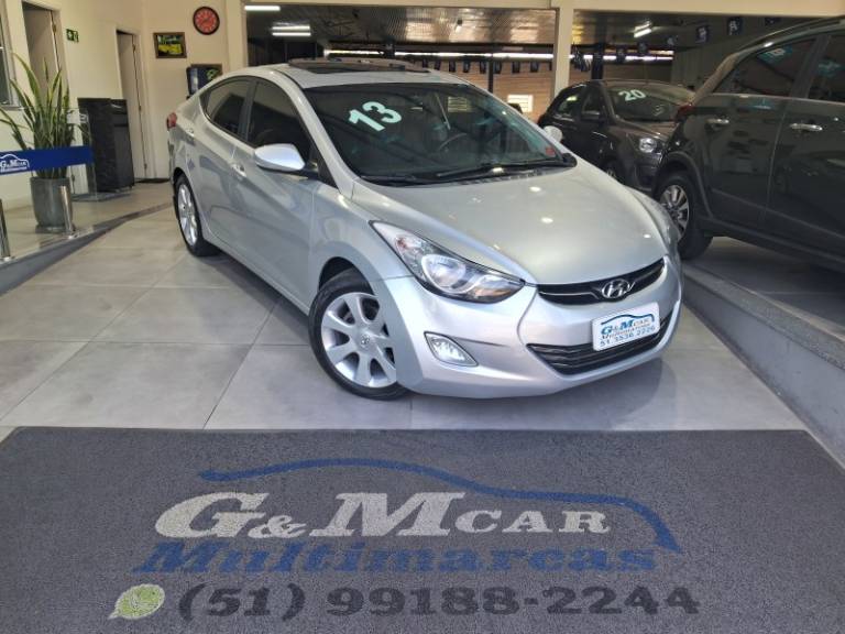HYUNDAI - ELANTRA - 2012/2013 - Prata - R$ 67.900,00