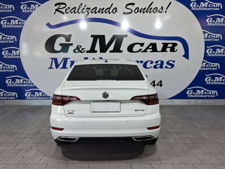 VOLKSWAGEN - JETTA - 2018/2018 - Branca - R$ 106.900,00