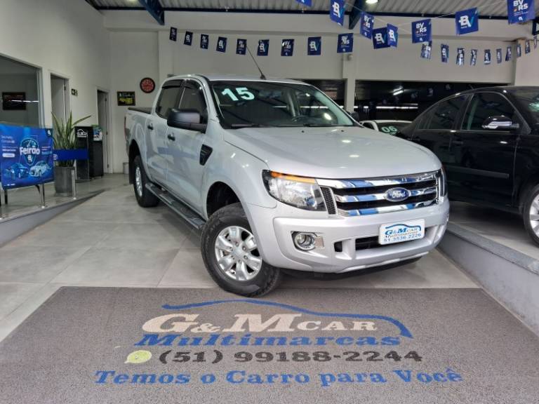 FORD - RANGER - 2015/2015 - Prata - R$ 93.900,00