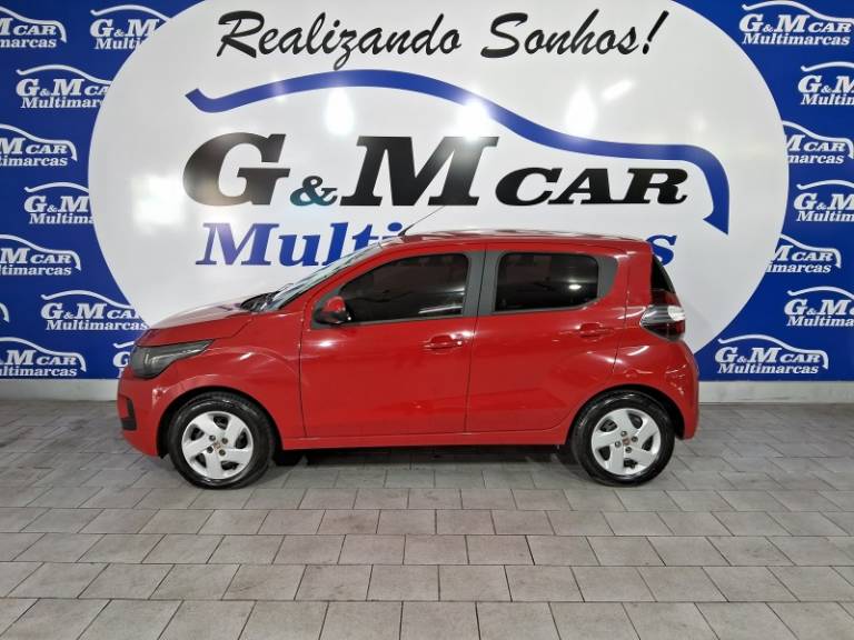 FIAT - MOBI - 2016/2017 - Vermelha - R$ 43.900,00