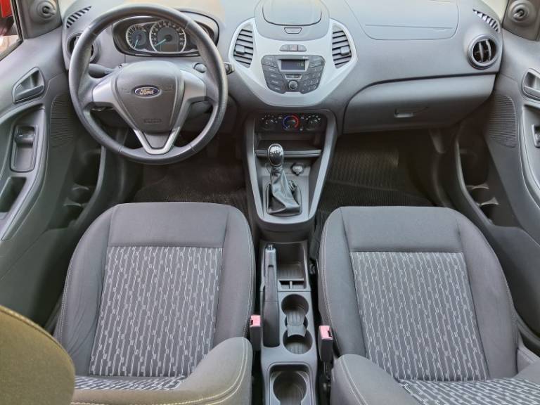 FORD - KA - 2014/2015 - Vermelha - R$ 41.900,00