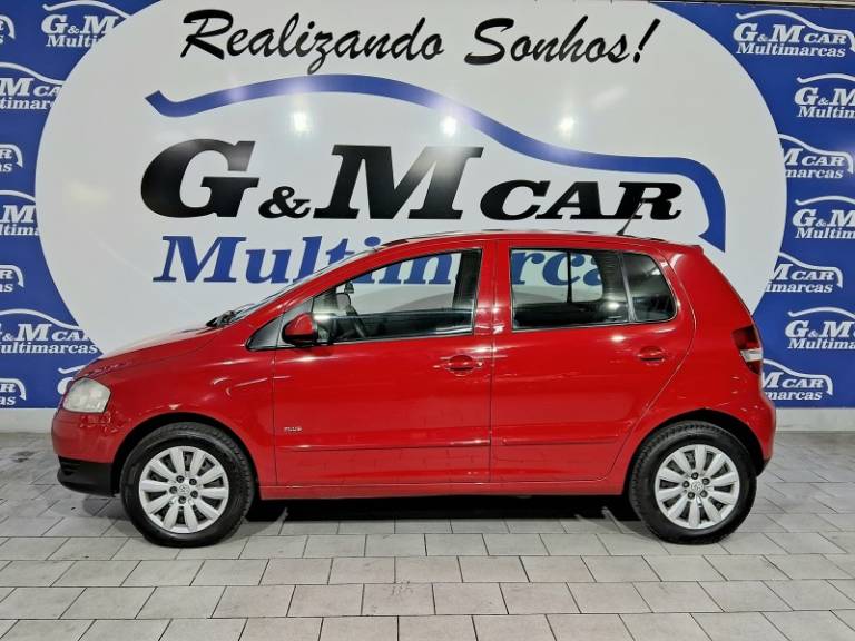 VOLKSWAGEN - FOX - 2008/2009 - Vermelha - R$ 32.900,00