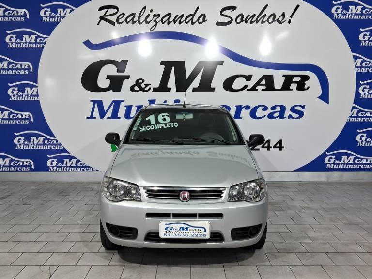 FIAT - PALIO - 2015/2016 - Prata - R$ 32.900,00
