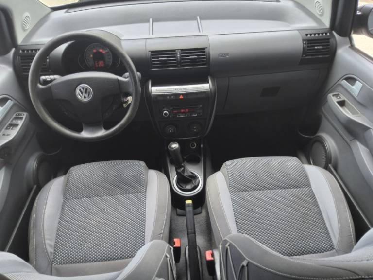 VOLKSWAGEN - SPACEFOX - 2009/2010 - Prata - R$ 36.900,00