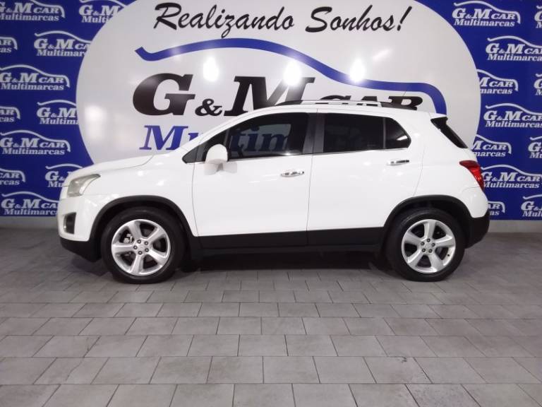 CHEVROLET - TRACKER - 2014/2015 - Branca - R$ 71.900,00