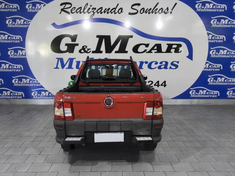 FIAT - STRADA - 2013/2013 - Vermelha - R$ 38.900,00