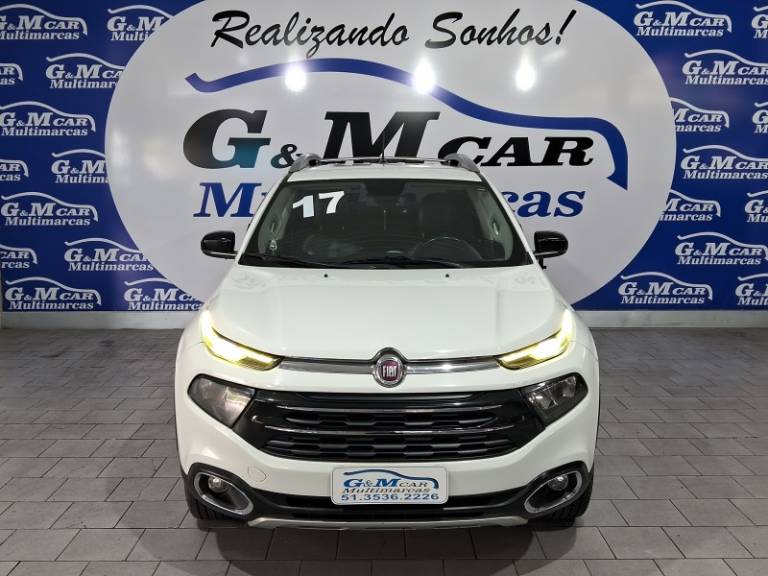 FIAT - TORO - 2016/2017 - Branca - R$ 108.900,00