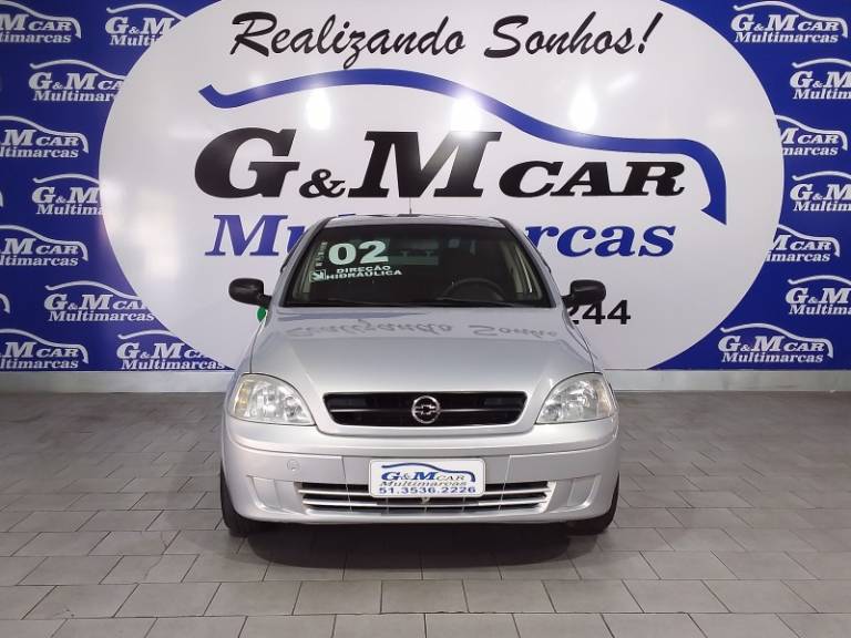 CHEVROLET - CORSA - 2002/2002 - Prata - R$ 21.900,00