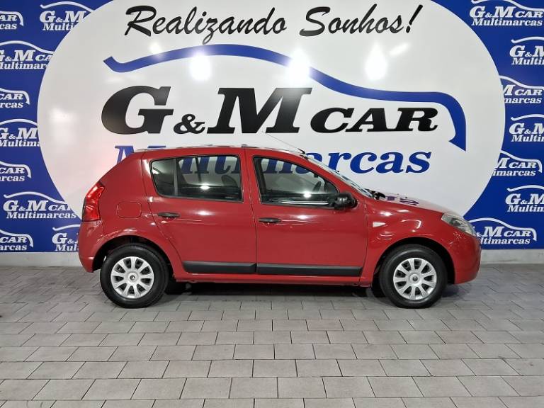 RENAULT - SANDERO - 2010/2010 - Vermelha - R$ 29.900,00