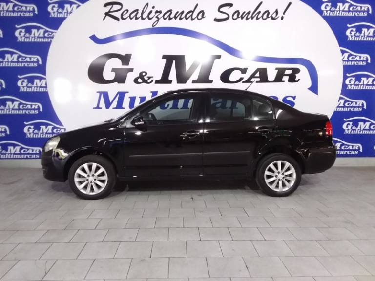 VOLKSWAGEN - POLO - 2009/2010 - Preta - R$ 37.900,00