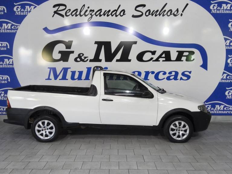 FIAT - STRADA - 2010/2011 - Branca - R$ 29.900,00