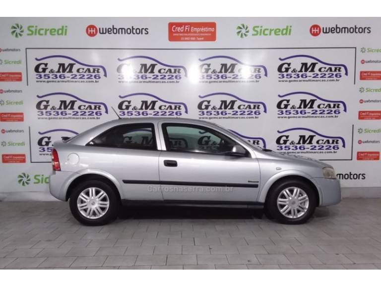 CHEVROLET - ASTRA - 2005/2006 - Prata - R$ 26.900,00