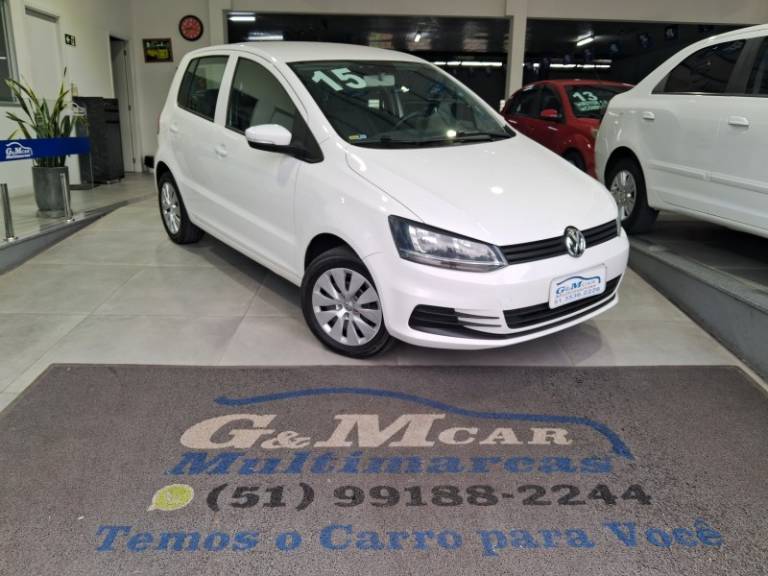 VOLKSWAGEN - FOX - 2014/2015 - Branca - R$ 47.900,00