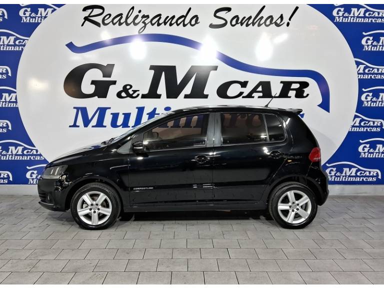 VOLKSWAGEN - FOX - 2015/2016 - Preta - R$ 49.900,00