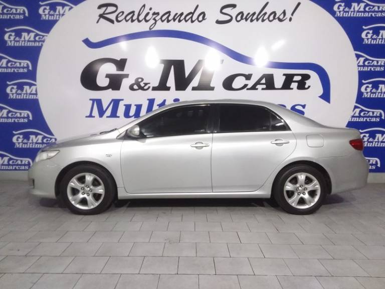 TOYOTA - COROLLA - 2008/2009 - Prata - R$ 53.900,00