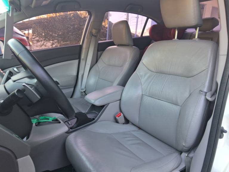 HONDA - CIVIC - 2012/2012 - Branca - R$ 67.900,00
