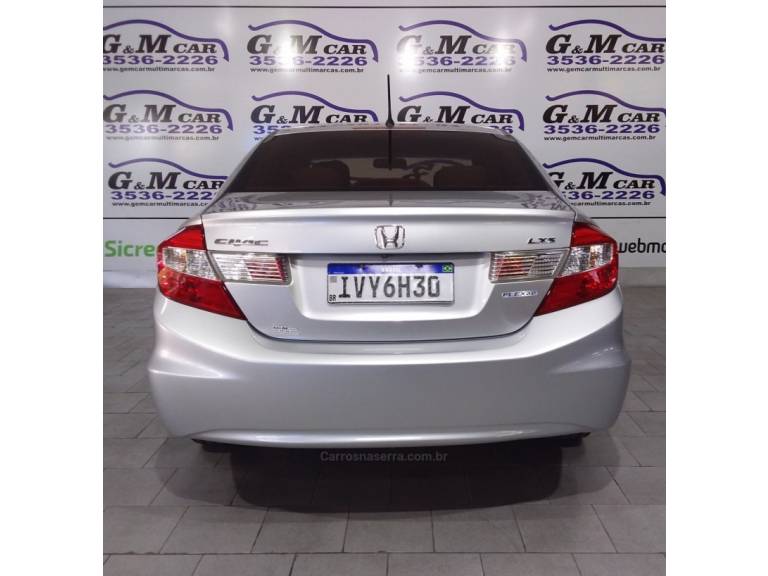 HONDA - CIVIC - 2014/2015 - Prata - R$ 71.900,00