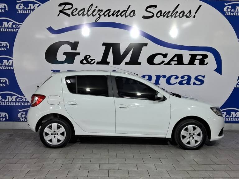 RENAULT - SANDERO - 2015/2016 - Branca - R$ 38.900,00