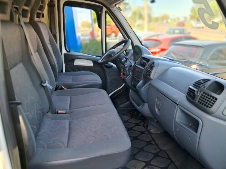 FIAT - DUCATO - 2015/2015 - Branca - R$ 89.900,00