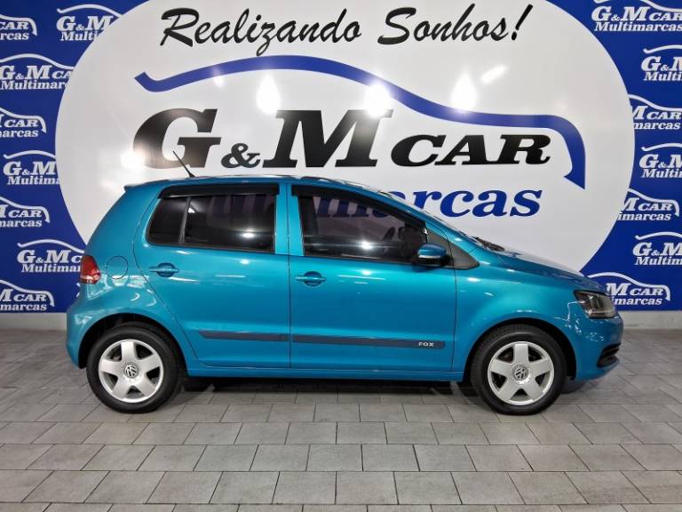 VOLKSWAGEN - FOX - 2015/2015 - Azul - R$ 48.900,00