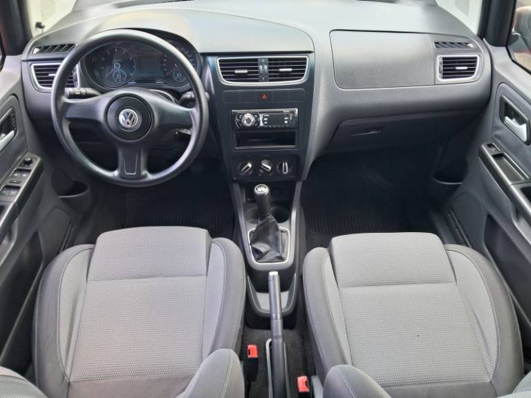 VOLKSWAGEN - SPACEFOX - 2011/2011 - Vermelha - R$ 41.900,00
