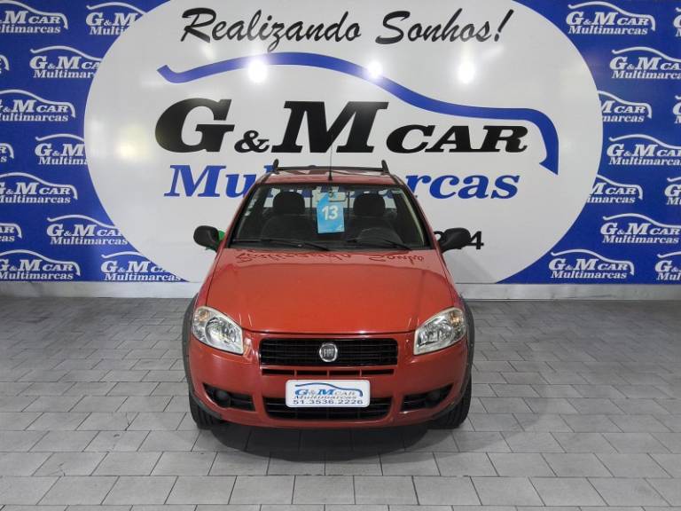 FIAT - STRADA - 2013/2013 - Vermelha - R$ 38.900,00
