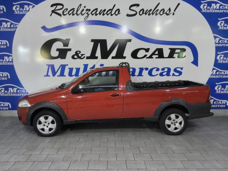 FIAT - STRADA - 2013/2013 - Vermelha - R$ 38.900,00