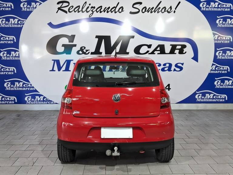 VOLKSWAGEN - FOX - 2008/2009 - Vermelha - R$ 32.900,00