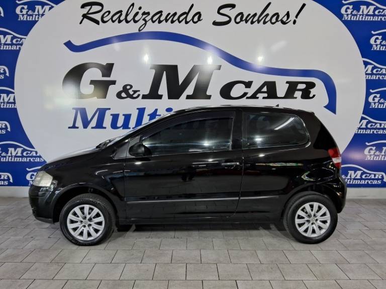 VOLKSWAGEN - FOX - 2007/2008 - Preta - R$ 23.900,00