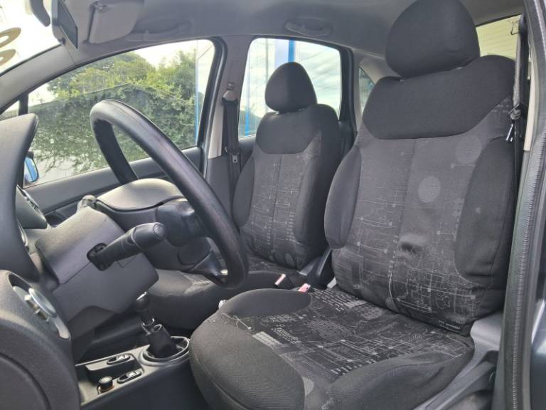 CITROËN - C3 - 2008/2008 - Preta - R$ 19.900,00